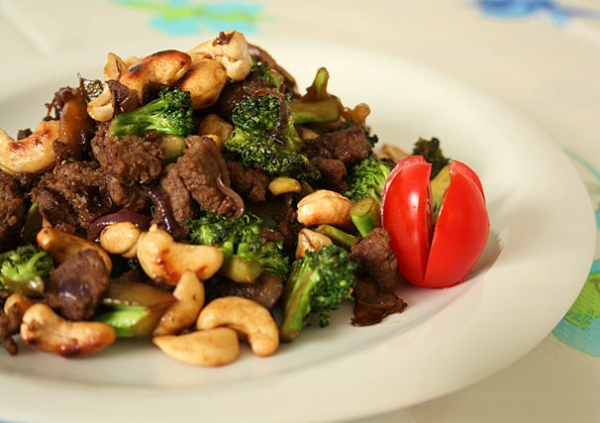 Beef with Cashewnuts